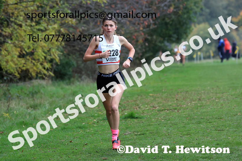 Senior Womens relay, 2025 Northern Cross Country Relays, Graves Park, Sheffield. Photo: David T. Hewitson/Sports for All Pics